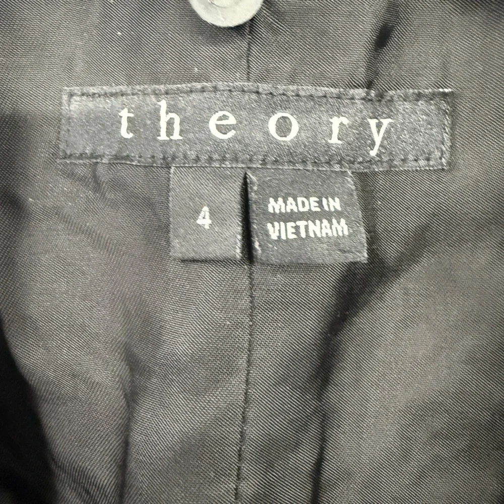Theory Eldora Graphic‎ Vest Women Size 4